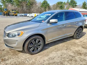 2016 Volvo XC60 YV4612RK4G2840155