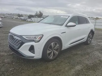 2024 Audi Q8 e-tron WA15AAGE1RB031621