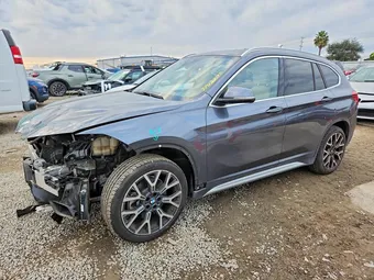 2021 BMW X1 WBXJG7C0XM5U23202