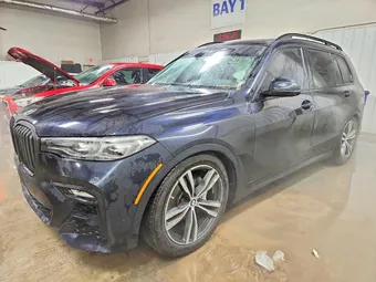 2022 BMW X7 5UXCW2C0XN9K27913