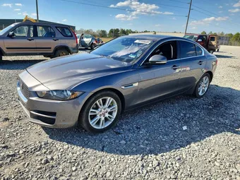 2019 Jaguar XE SAJAD4FX9KCP49094