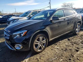 2018 Mercedes-Benz GLA-Class WDCTG4EBXJJ396325