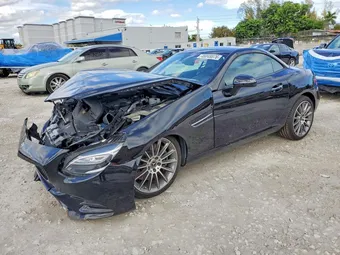 2020 Mercedes-Benz SLC-Class W1KPK3JA2LF171163