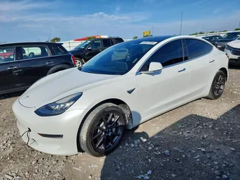 2019 Tesla Model 3 5YJ3E1EA2KF397155