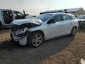 2015 Volvo V60 YV1612SB5F1202119