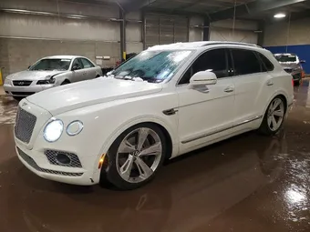 2018 Bentley Bentayga SJAAC4ZV5JC020618