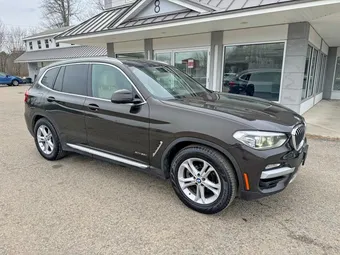 2018 BMW X3 5UXTR9C59JLC75432