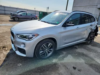 2017 BMW X1 WBXHT3C30H5F86074
