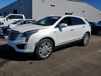 2017 Cadillac XT5 1GYKNCRS1HZ108354