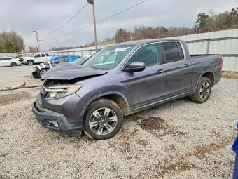 2017 Honda Ridgeline 5FPYK3F5XHB004241