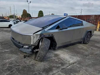 2024 Tesla Cybertruck 7G2CEHED8RA056642
