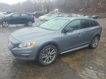 2018 Volvo V60 YV440MWK4J2044751