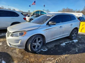 2017 Volvo XC60 YV449MRR5H2127095