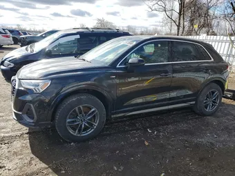 2020 Audi Q3 WA1EECF38L1033914