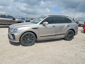 2022 Bentley Bentayga SJAAR2ZV0NC039893