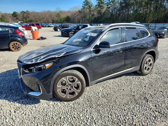 2023 BMW X1 WBX73EF00P5Y08052