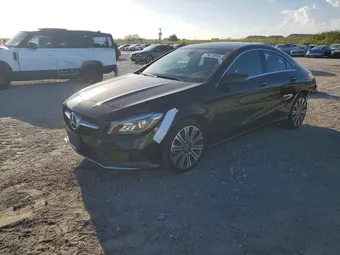 2019 Mercedes-Benz CLA-Class WDDSJ4EB2KN718717