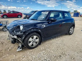 2021 Mini 3-Door WMWXR3C04M2N52433