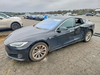 2017 Tesla Model S 5YJSA1E17HF204191