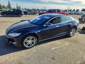 2015 Tesla Model S 5YJSA1H22FFP76917
