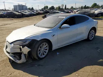 2019 Tesla Model S 5YJSA1E26KF347925