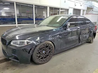 2016 BMW M5 WBSFV9C52GG343152