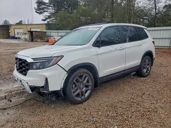 2022 Honda Passport 5FNYF7H56NB000832