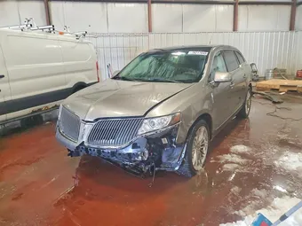 2015 Lincoln MKT 2LMHJ5AT1FBL02670