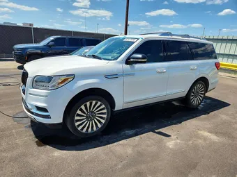 2019 Lincoln Navigator 5LMJJ2LT1KEL17447