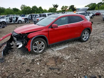 2019 Mercedes-Benz GLA-Class WDCTG4GB8KJ586008