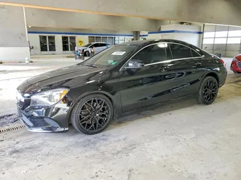 2018 Mercedes-Benz CLA-Class WDDSJ4GB9JN681001