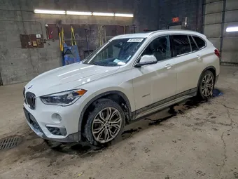 2016 BMW X1 WBXHT3Z31G4A49029
