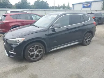 2018 BMW X1 WBXHU7C3XJ5H45709