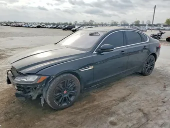 2016 Jaguar XF SAJBD4BV9GCY21816