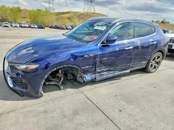 2017 Maserati Levante ZN661YUS5HX234962