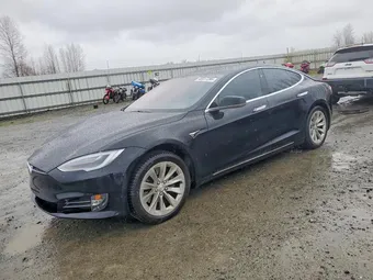 2017 Tesla Model S 5YJSA1E24HF231857
