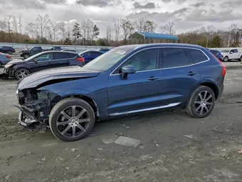 2021 Volvo XC60 YV4102DL0M1886211