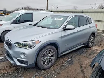 2016 BMW X1 WBXHT3Z3XG4A51717
