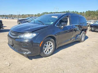 2021 Chrysler Voyager 2C4RC1DG2MR502967
