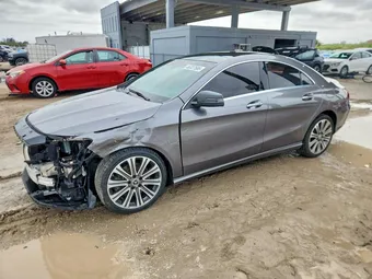 2019 Mercedes-Benz CLA-Class WDDSJ4GB3KN714317