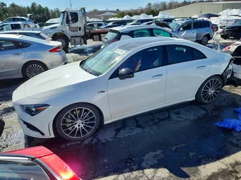 2022 Mercedes-Benz CLA-Class W1K5J5BB6NN323161