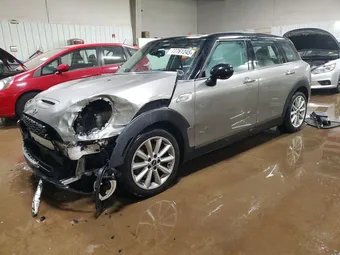 2017 Mini Clubman WMWLU5C50H2E81809