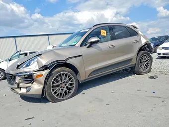 2016 Porsche Macan WP1AB2A56GLB45331