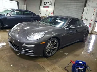 2015 Porsche Panamera WP0AB2A72FL051092