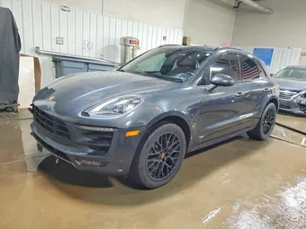 2018 Porsche Macan WP1AG2A52JLB64595
