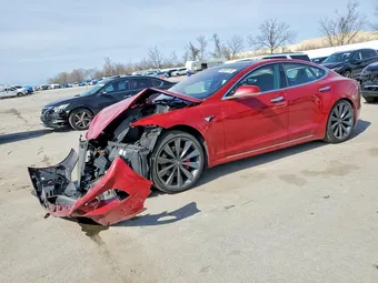 2016 Tesla Model S 5YJSA1E44GF168176