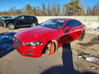 2017 Jaguar XE SAJAJ4BV7HA975118