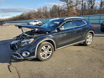 2018 Mercedes-Benz GLA-Class WDCTG4GB9JJ368111