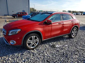 2019 Mercedes-Benz GLA-Class WDCTG4EB6KJ581036