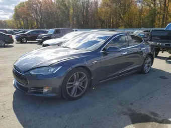 2015 Tesla Model S 5YJSA1H29FF081284